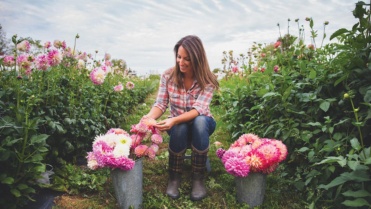 Lori Zomerlei Hernandez ’02 at Three Acre Farm.