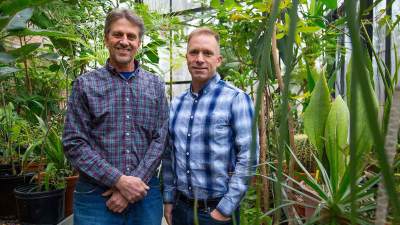 Professors David Warners (left), Matthew Heun (right)