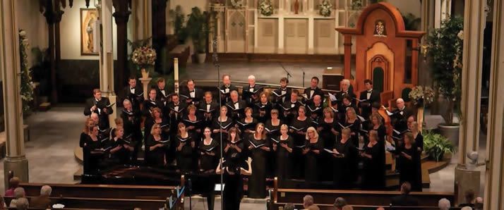 Alumni choir inspires lakeshore audience